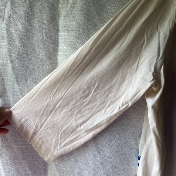 Gently Used Van Heusen Floral 3/4 Sleeve Blouse w/ Lace Yoke & Keyhole- Size XXL - Picture 4 of 8